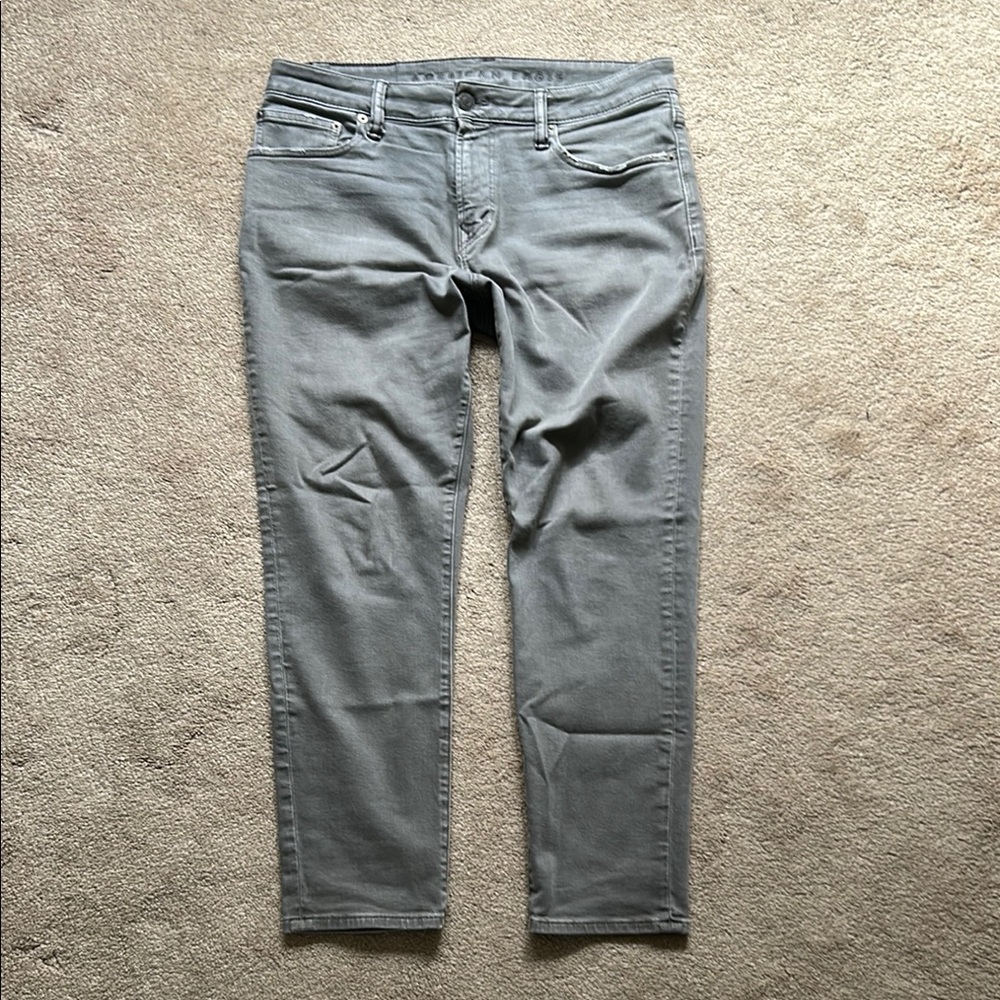 Men’s AE jeans